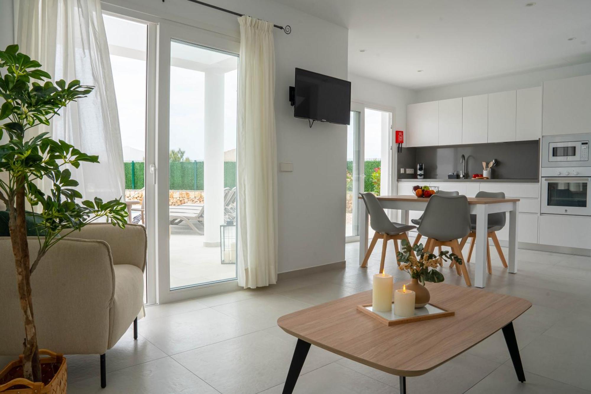 Sagitario Rymar Apartamentos Cala' en Bosch Bagian luar foto