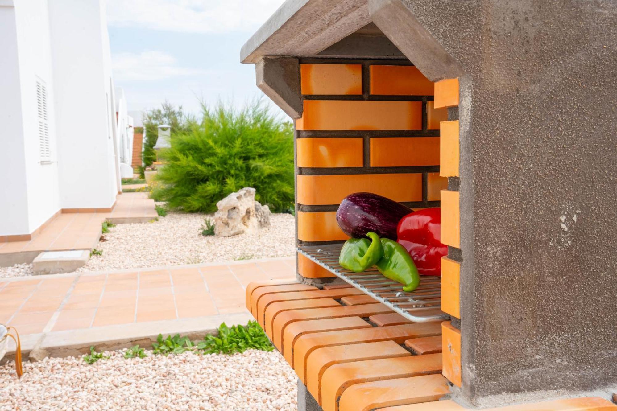 Sagitario Rymar Apartamentos Cala' en Bosch Bagian luar foto