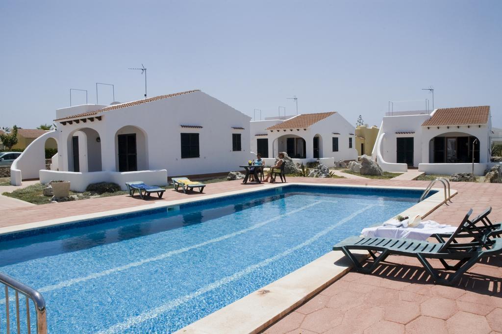 Sagitario Rymar Apartamentos Cala' en Bosch Bagian luar foto